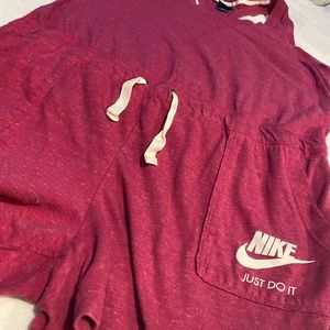 Woman’s XL Pink Nike Jumper